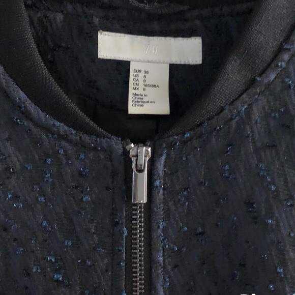 H&M Jacket Boucle Bomber Baseball Style Navy with Black Ribbed Collar &  Cuffs 8 - Picture 3 of 6